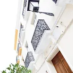 Hispalis Casa Palacio Atico Apartment